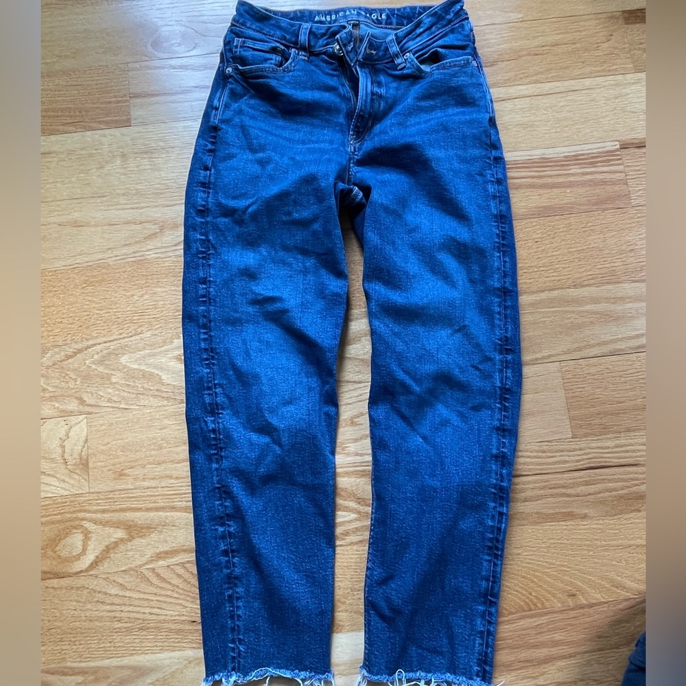 American Eagle Outfitters Dark Wash Blue Cross Button Jeans Size 4